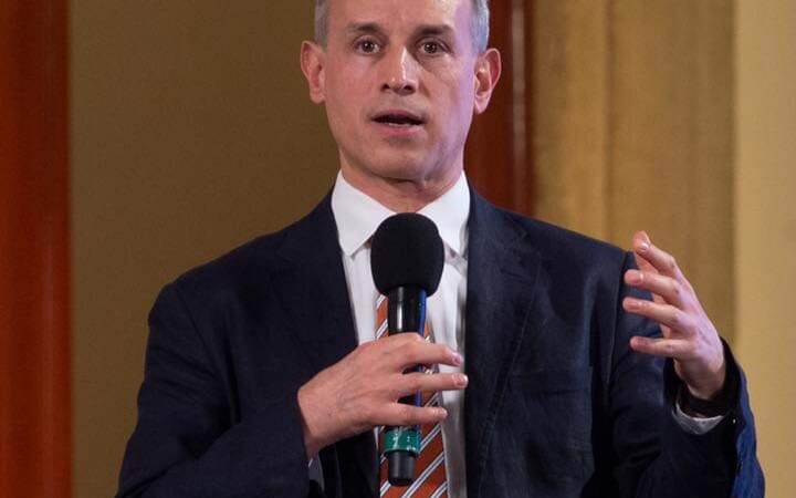 CON SEMÁFORO ROJO, PUEDE HABER FUTBOL A PUERTA CERRADA: LÓPEZ-GATELL