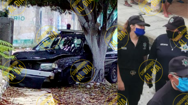 MUJER POLICÍA CHOCA UNA PATRULLA MUNICIPAL EN DZIDZANTÚN