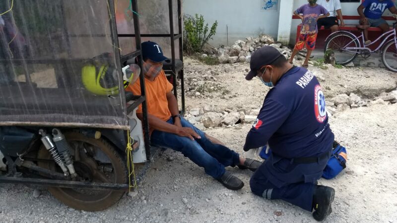 Estalla la llanta delantera de su moto y termina lesionados en Dzidzantún