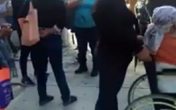 PERSONAL DEL HOSPITAL JUÁREZ IMSS MÉRIDA AFIRMÓ QUE NO TIENE CAMAS DISPONIBLES, COLAPSO