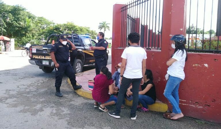 Abuelito terco, se desvanece en centro de Tizimín y se negó a ir a una clínica.