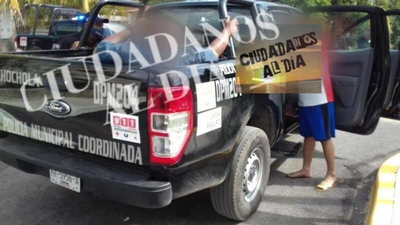 Detienen en Campeche a policías de Chocholá, estaban completamente ebrios, entre ellos una mujer.