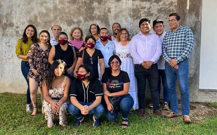 Funcionarios yucatecos de la 4T les vale el covid-19 y festejan a lo grande hasta con mariachi