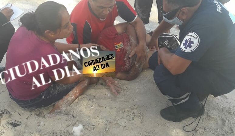 Se debate entre la vida y la muerte luego que lo rescataron de morir ahogado en playa de Santa Clara