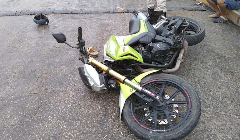 Choca y lesiona a un motociclista en Tizimín, fue detenido cuando huía del lugar