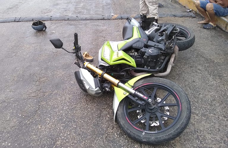 Choca y lesiona a un motociclista en Tizimín, fue detenido cuando huía del lugar