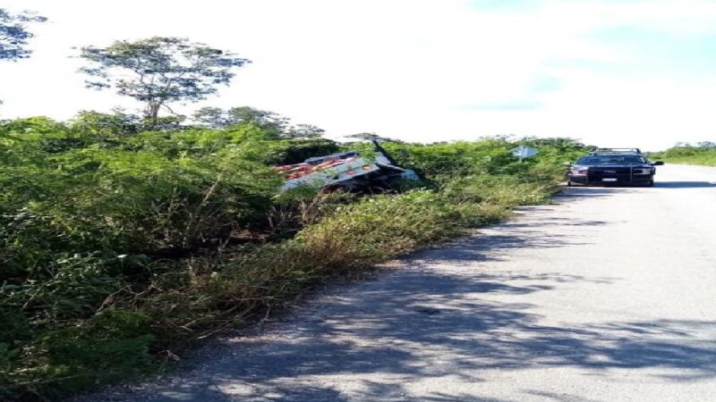Llevaba material de construcción, se duerme al volante y sale de la carretera en Valladolid.
