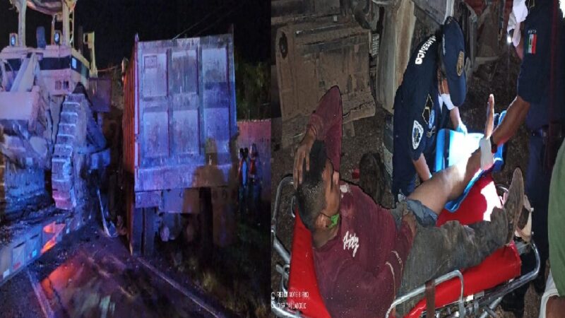 Un volquetero choca contra un tráilero que se le atravesó en su camino en Tizimín