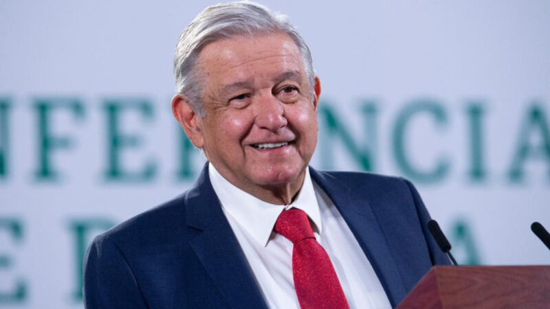 AMLO Vs Loret de Mola:  te cambio la plusvalía de mi quinta por tu departamento en los EU