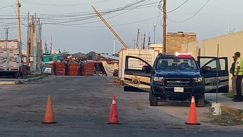 Cierran acceso al puerto de abrigo de Yucalpetén por la visita de Mauricio Vila