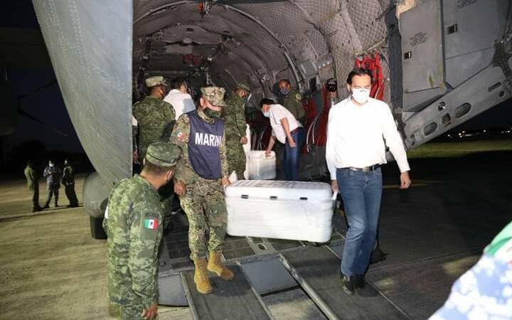 Adultos mayores de Ticul, Espita y Kanasín recibirán vacuna contra el COVID-19