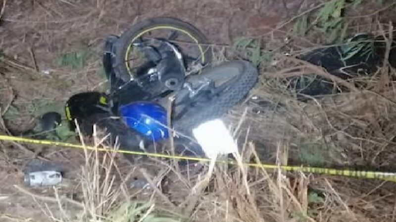 Motociclista no llega a su casa a comer un pastel, murió en la carretera Mérida-Cancún