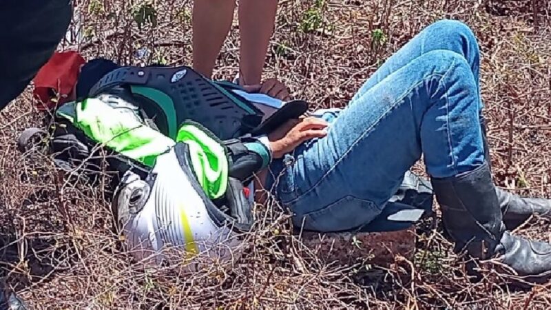 Empleado de Elektra derrapa y se lesiona en el tramo carretero Kinchil-Celestún