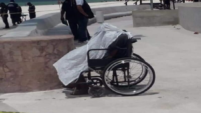 Fallece el “Champotón” sentado en su silla de ruedas frente al mar de Progreso