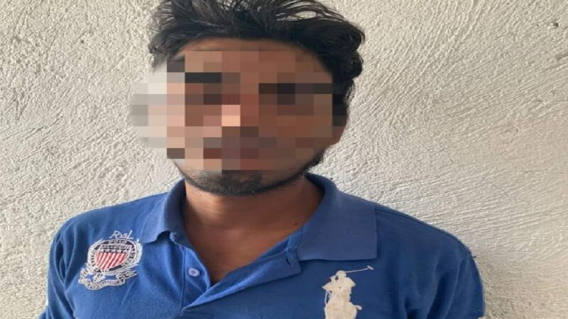 Ebrio es detenido en Progreso por golpear a peatones