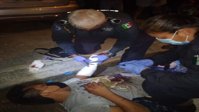 Machetean a un umanence, huyen, pero son capturado en el periférico de Mérida