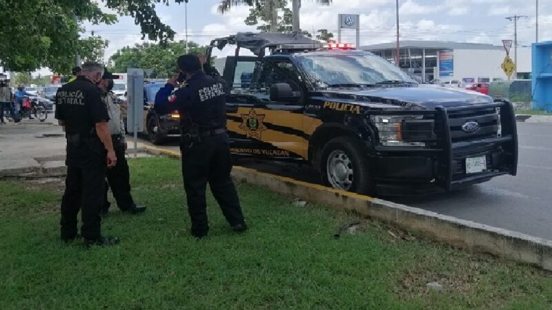 Le llego el karma a la SSP, un automovilista atropelló a un policía y se dio a la fuga