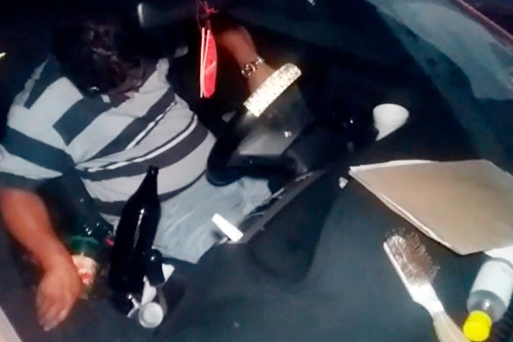 Pensaron que el Tony estaba muerto, solo estaba bien ebrio y se durmió al volante en Seyé