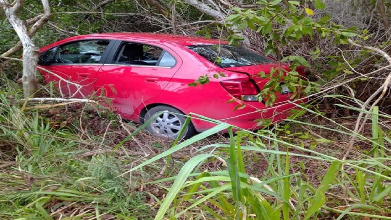 Se accidenta con su familia en una curva en la vía a Chicxulub Puerto