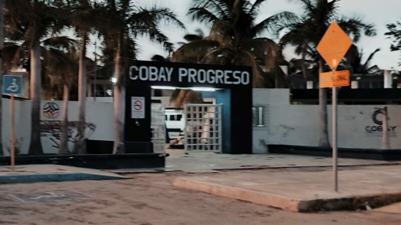 Directivos encubre casos de Covid-19 en el COBAY de Progreso, denuncia personal