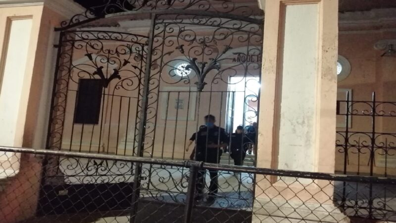 Cierran por covid-19 una escuela primaria de Motul, dicen padres de familia.