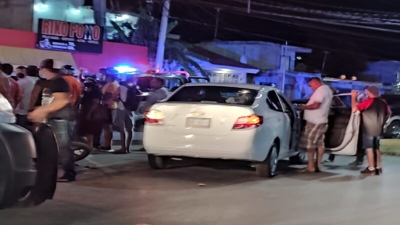 Ebrio subdirector de la policía ecológica de Progreso choca a dos menores