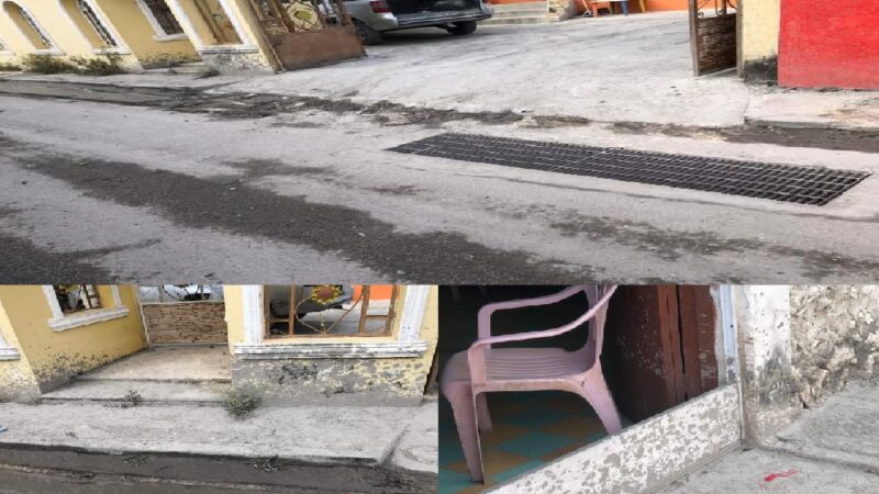 Exhiben al ayuntamiento de Dzidzantún por manchar con lodo fachadas de casas