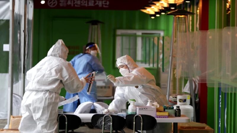 Autoridades de salud confirmaron la primera muerte por Ómicron en Corea del Sur