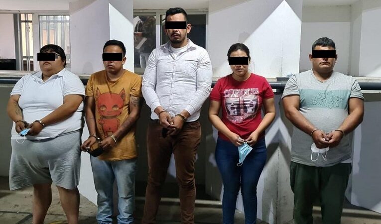 Tres detenidos con droga y dos más por obstaculizar la labor policiaca en Juan Pablo II