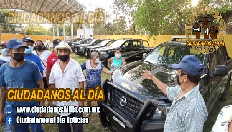 Ejidatarios dicen que el alcalde de Temax los despojo de sus tierras y destruyo una casa.