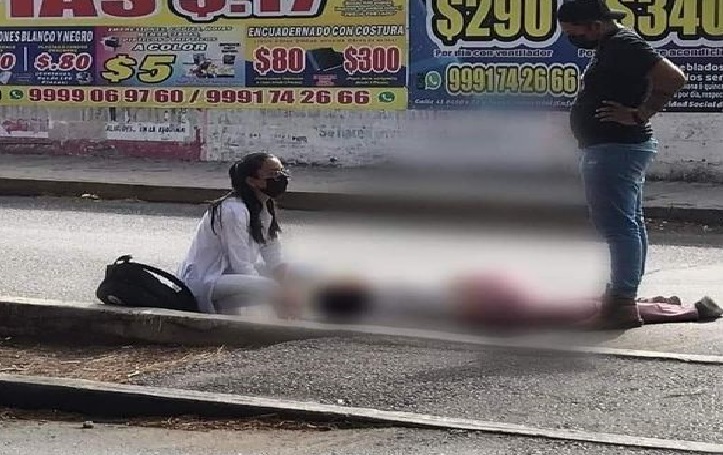 Héroe sin capa una enfermera auxilia a una mujer atropellada frente a la T1 IMSS en Mérida