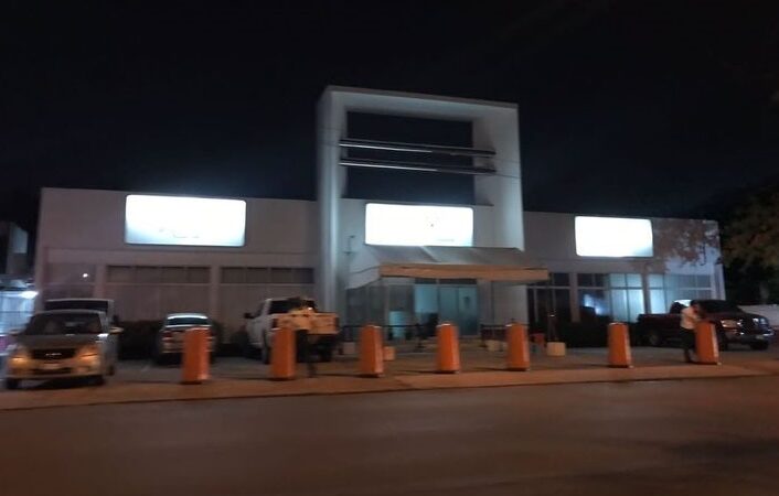 Extranjeros regresan después que huyeron de la Estación De Migración En Mérida