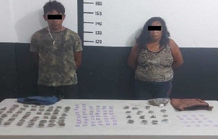 Detuvieron a dos mininarcos “madre e hijo” con 113 bolsitas de droga en Tizimín