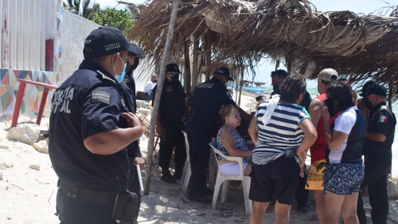 Super héroe un hombre salvó a una extranjera de morir ahogada en playas de Chelem