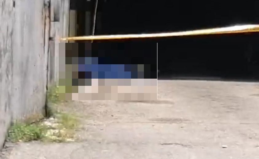 Empleado de una bodega se electrocuta, cae de una altura de 15 metros y muere
