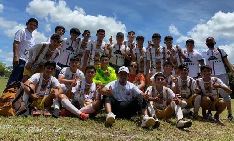 Topos Jr de Dzidzantún en la final de la copa Telmex 2022: busca un pase a la nacional en Monterrey.