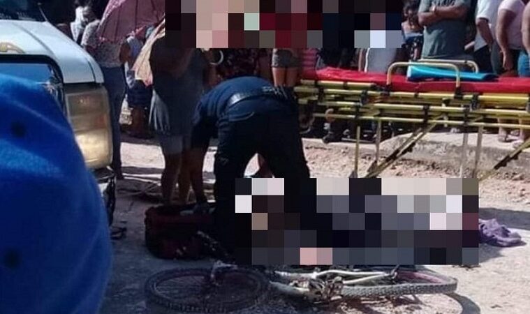 Adolescente muere en Chemax: chocó en bicicleta contra una aplanadora