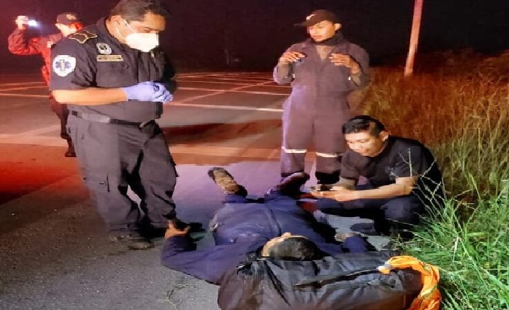 Lesionados dos trabajadores del Tren Maya se salieron de la carretera cuando iban a su trabajo