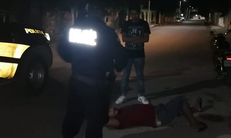 Vecinos capturan a ladrón de motos: dicen que la policía de Motul los encubre