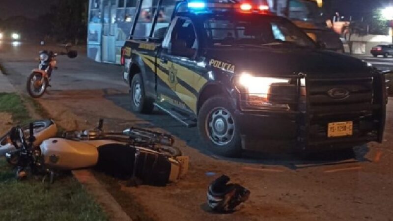 Patrulla de la SSP atropello y le fracturó una pierna a un ebrio en Ciudad Caucel