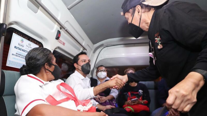 Mauricio Vila supervisó las rutas nocturnas del transporte público en Mérida