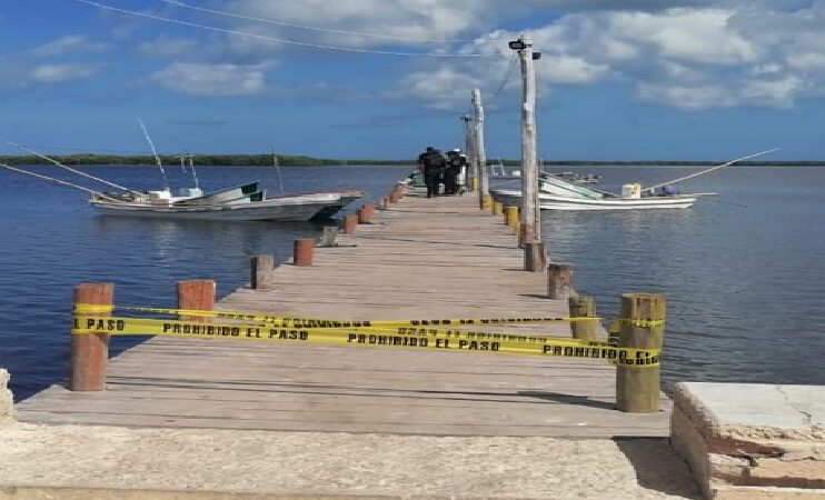 Salió a pescar y encontró la muerte: su alijo se volteó y se ahogó en San Felipe  