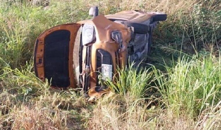 El conductor de un Beat volcó en la Mérida- Tahmek, se durmió al volante