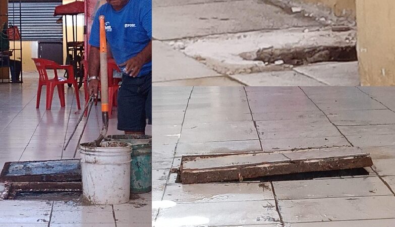 Menos de un año de su remodelación, agua y gusanos salen del sumidero del mercado de Dzidzantún