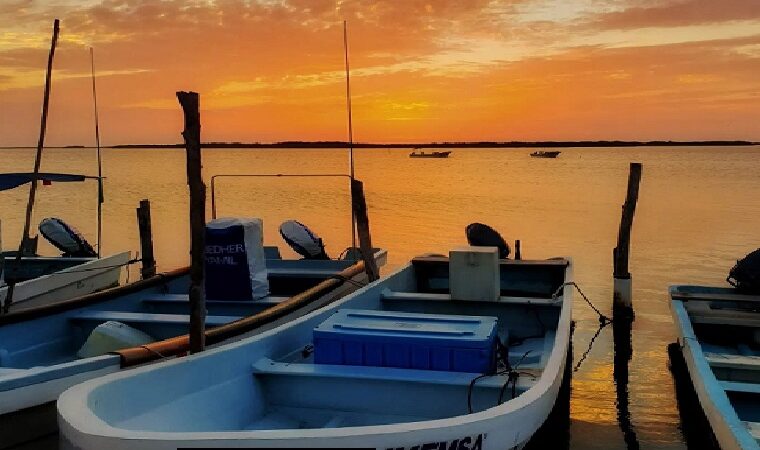 Ofreció 15 de recompensa por una lancha robada en Rio Lagartos y la recuperó en Chelem