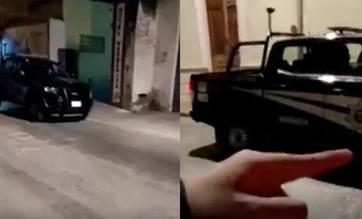 Policías municipales patrullan a oscuras en calles del centro de Mérida