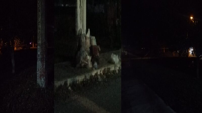 En abandono parques y calles de Cansahcab “oscuras y llenas de basura” denuncian