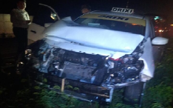 Ebrio taxista chocó contra una camioneta familiar en la Mérida – Motul