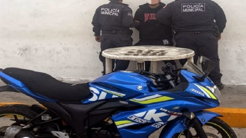 Tiraba droga en la avenida Líbano cuando lo detuvieron por la policía de Progreso