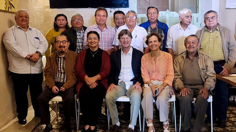 Ex funcionarios, líderes de la CNC y UNTRAC se reunieron con Madrid Cordero